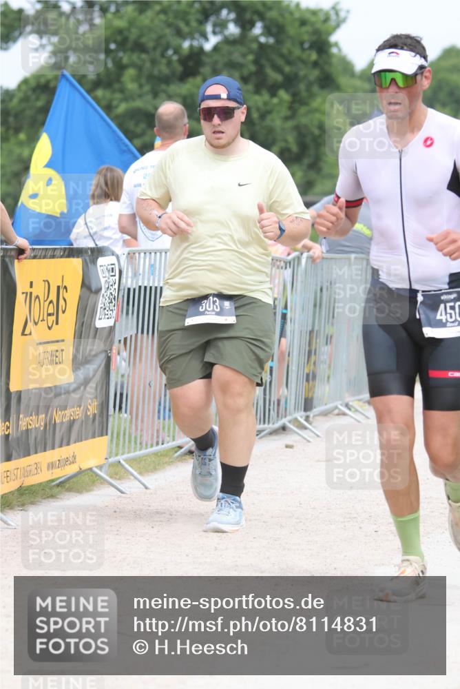 22.06.2025 - Viking Triathlon H.Heesch http://msf.ph/oto/8114831 22.06.2025 14:52:39 Laufen 68, 75, 303, 450 meine-sportfotos.de