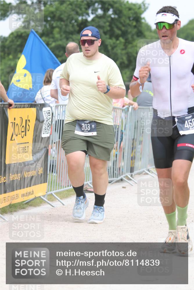 22.06.2025 - Viking Triathlon H.Heesch http://msf.ph/oto/8114839 22.06.2025 14:52:39 Laufen 68, 75, 303, 450 meine-sportfotos.de