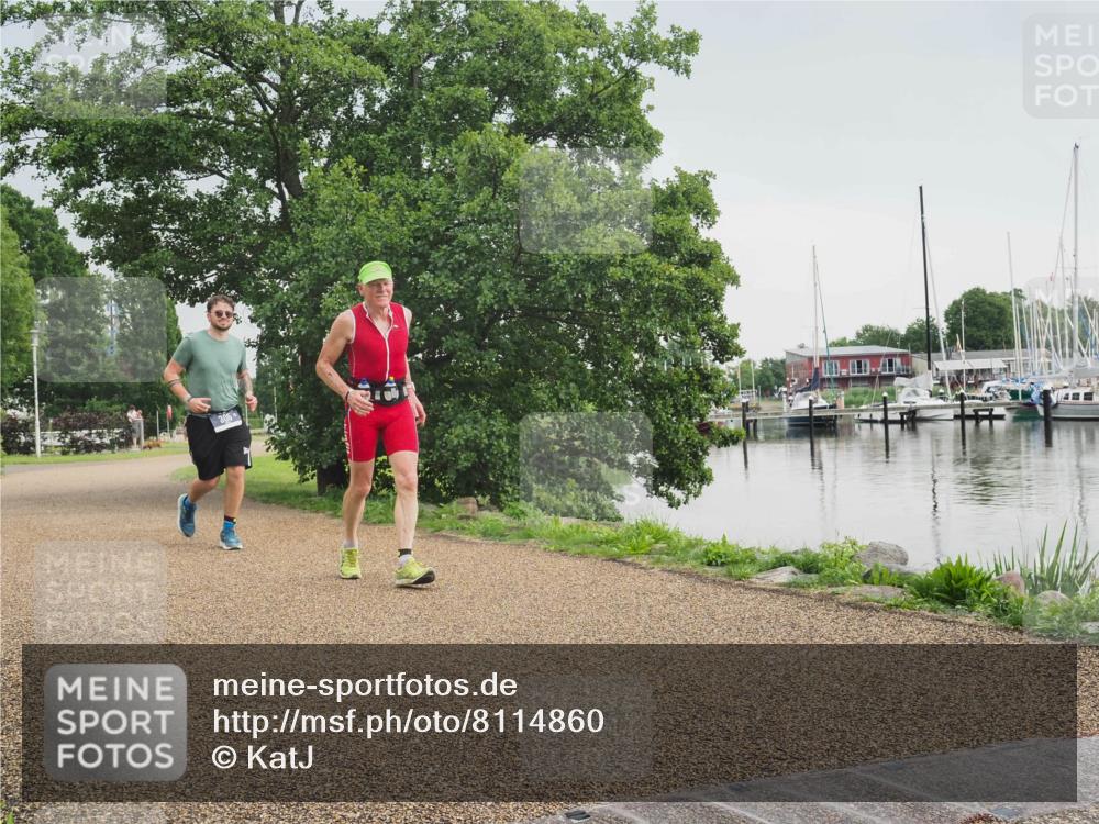 22.06.2025 - Viking Triathlon KatJ http://msf.ph/oto/8114860 22.06.2025 16:40:56 Laufen 160, 305 meine-sportfotos.de
