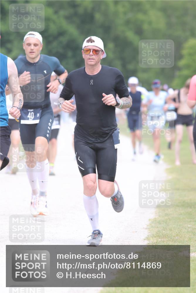 22.06.2025 - Viking Triathlon H.Heesch http://msf.ph/oto/8114869 22.06.2025 14:52:45 Laufen 40, 303, 442, 450 meine-sportfotos.de