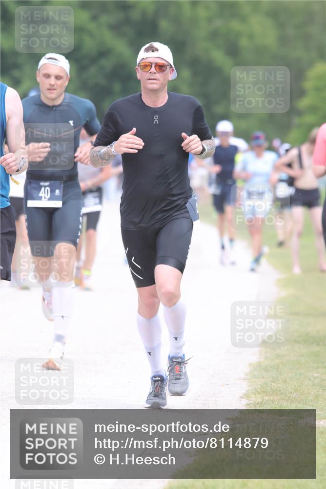 22.06.2025 - Viking Triathlon H.Heesch http://msf.ph/oto/8114879 22.06.2025 14:52:45 Laufen 40, 303, 442, 450 meine-sportfotos.de