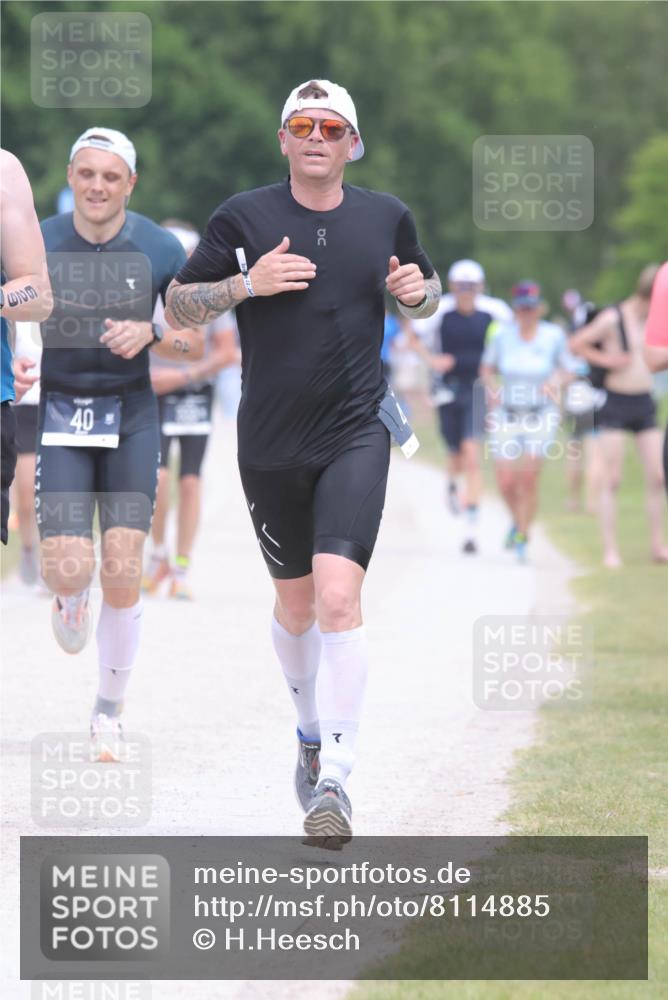 22.06.2025 - Viking Triathlon H.Heesch http://msf.ph/oto/8114885 22.06.2025 14:52:46 Laufen 40, 303, 442 meine-sportfotos.de