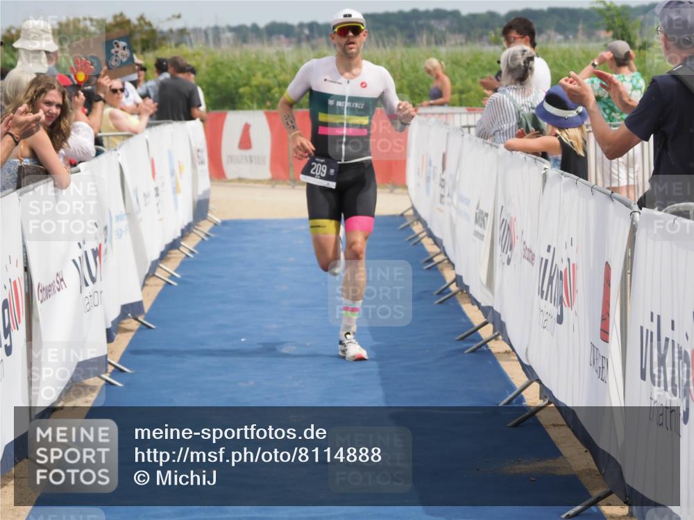 22.06.2025 - Viking Triathlon MichiJ http://msf.ph/oto/8114888 22.06.2025 14:55:13 Ziel 209, 278 meine-sportfotos.de