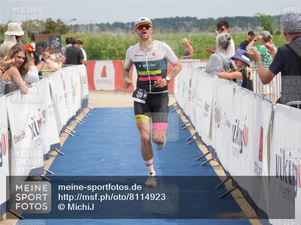 22.06.2025 - Viking Triathlon MichiJ http://msf.ph/oto/8114923 22.06.2025 14:55:13 Ziel 209, 278 meine-sportfotos.de