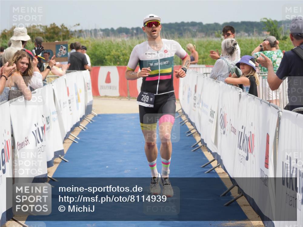 22.06.2025 - Viking Triathlon MichiJ http://msf.ph/oto/8114939 22.06.2025 14:55:13 Ziel 209, 278 meine-sportfotos.de