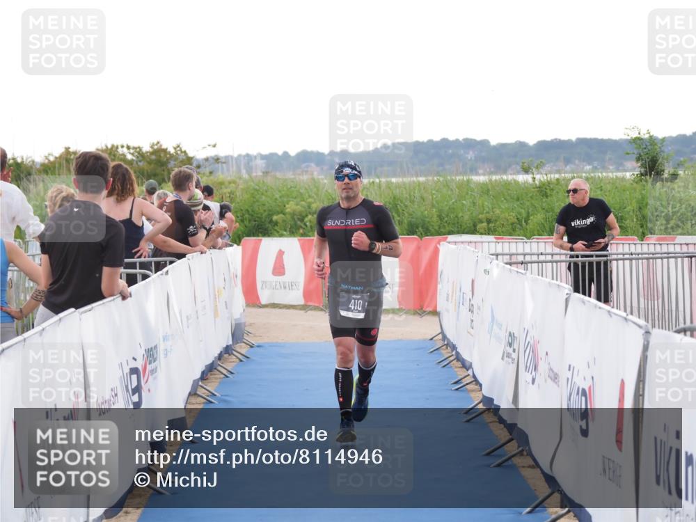 22.06.2025 - Viking Triathlon MichiJ http://msf.ph/oto/8114946 22.06.2025 16:26:32 Ziel 410 meine-sportfotos.de