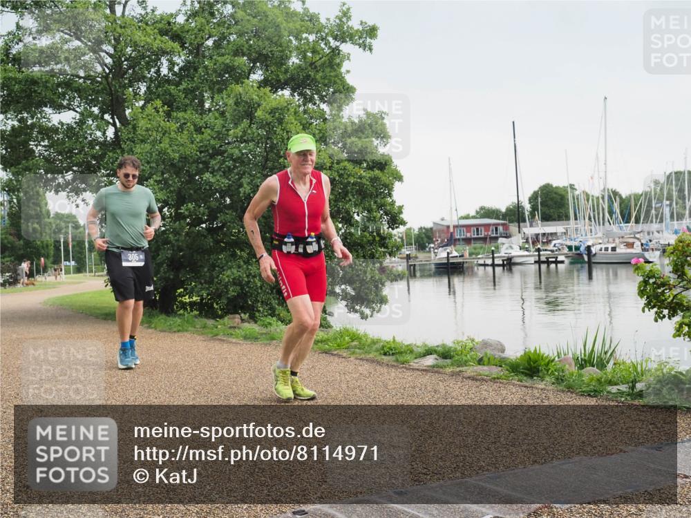 22.06.2025 - Viking Triathlon KatJ http://msf.ph/oto/8114971 22.06.2025 16:40:57 Laufen 160, 305 meine-sportfotos.de