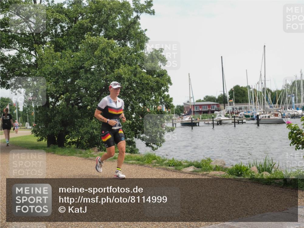 22.06.2025 - Viking Triathlon KatJ http://msf.ph/oto/8114999 22.06.2025 15:08:56 Laufen 77, 647 meine-sportfotos.de