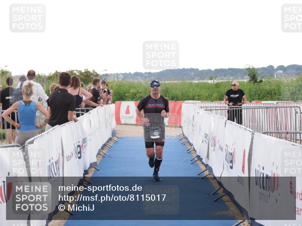 22.06.2025 - Viking Triathlon MichiJ http://msf.ph/oto/8115017 22.06.2025 16:26:33 Ziel 410 meine-sportfotos.de