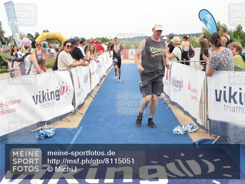 22.06.2025 - Viking Triathlon MichiJ http://msf.ph/oto/8115051 22.06.2025 15:05:28 Ziel 443 meine-sportfotos.de