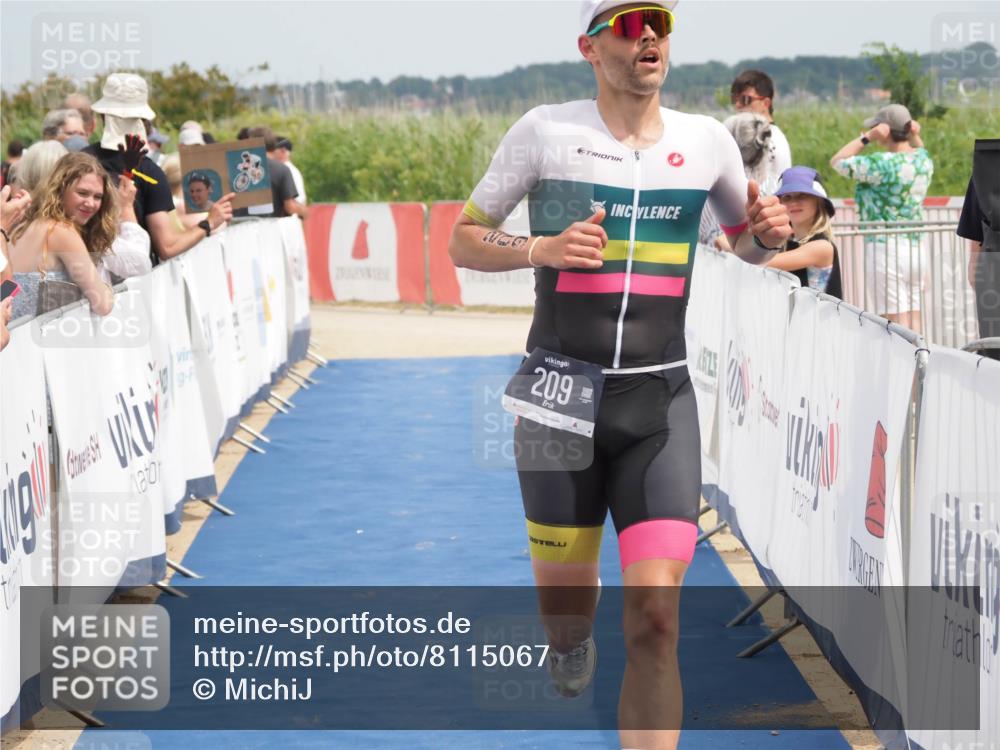 22.06.2025 - Viking Triathlon MichiJ http://msf.ph/oto/8115067 22.06.2025 14:55:14 Ziel 209, 278 meine-sportfotos.de