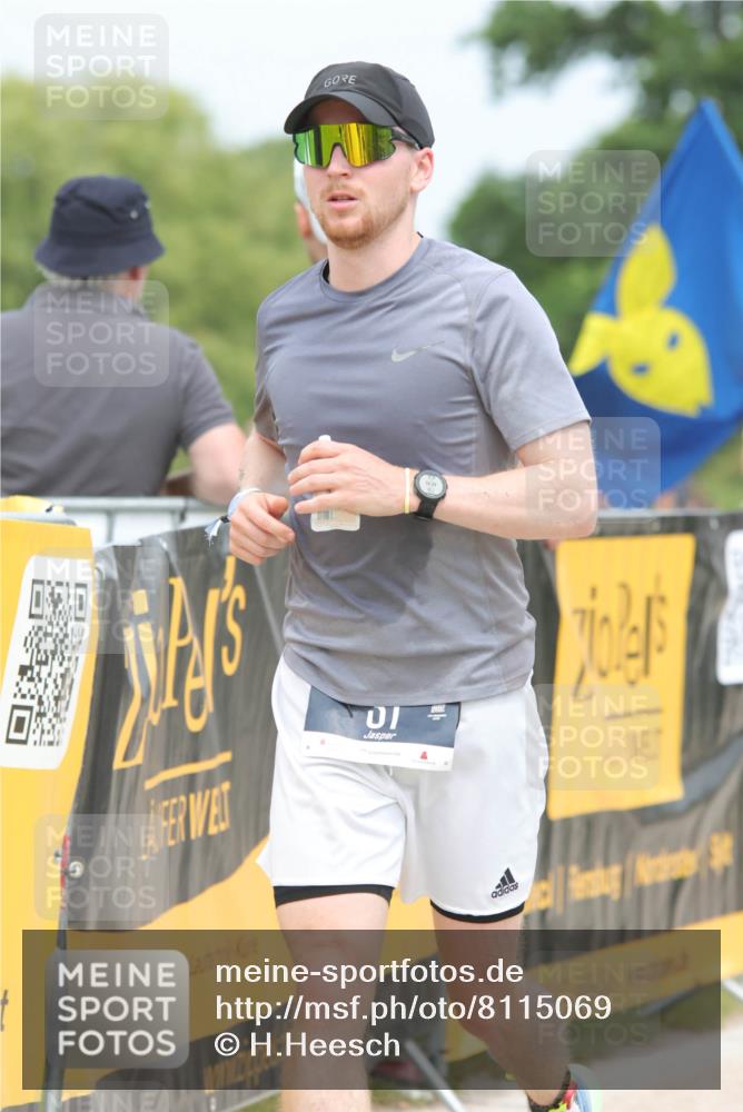 22.06.2025 - Viking Triathlon H.Heesch http://msf.ph/oto/8115069 22.06.2025 14:53:00 Laufen 31, 42, 333, 514 meine-sportfotos.de
