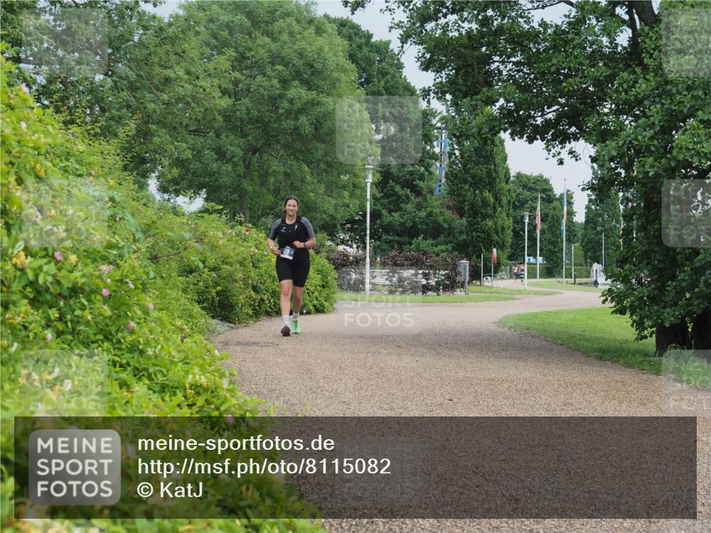 22.06.2025 - Viking Triathlon KatJ http://msf.ph/oto/8115082 22.06.2025 16:48:33 Laufen  meine-sportfotos.de