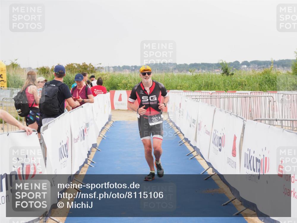 22.06.2025 - Viking Triathlon MichiJ http://msf.ph/oto/8115106 22.06.2025 16:46:38 Ziel 292 meine-sportfotos.de