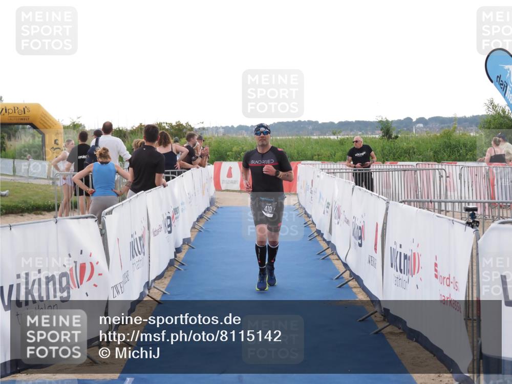 22.06.2025 - Viking Triathlon MichiJ http://msf.ph/oto/8115142 22.06.2025 16:26:34 Ziel 410 meine-sportfotos.de
