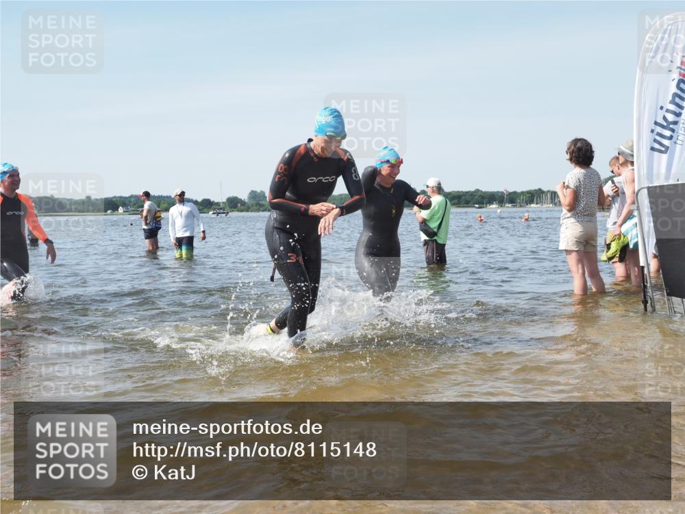 22.06.2025 - Viking Triathlon KatJ http://msf.ph/oto/8115148 22.06.2025 10:42:33 Schwimmen 55, 65, 171, 192, 318, 427 meine-sportfotos.de