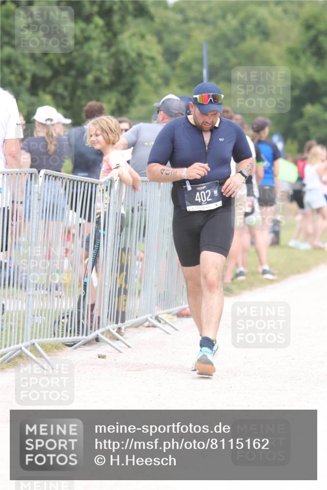 22.06.2025 - Viking Triathlon H.Heesch http://msf.ph/oto/8115162 22.06.2025 14:53:04 Laufen 31, 333, 402, 514 meine-sportfotos.de