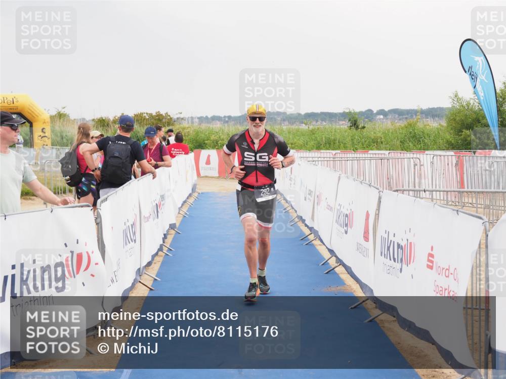 22.06.2025 - Viking Triathlon MichiJ http://msf.ph/oto/8115176 22.06.2025 16:46:39 Ziel 292 meine-sportfotos.de