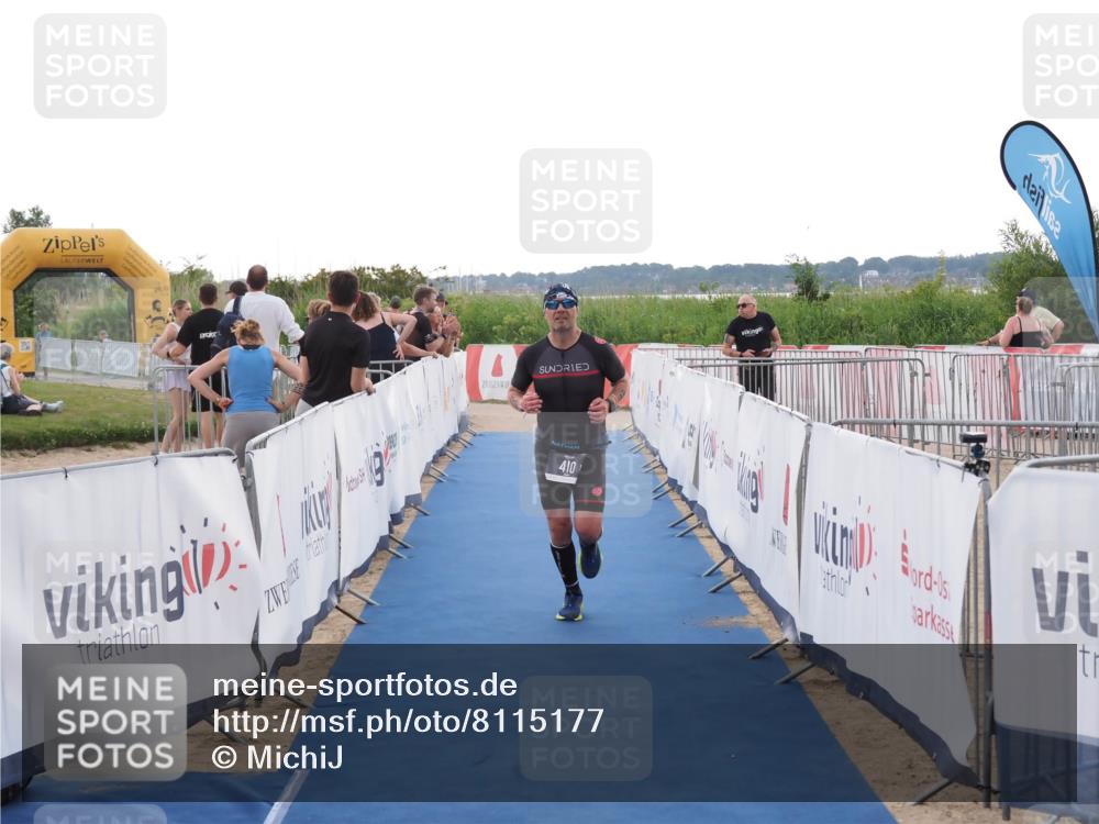 22.06.2025 - Viking Triathlon MichiJ http://msf.ph/oto/8115177 22.06.2025 16:26:34 Ziel 410 meine-sportfotos.de