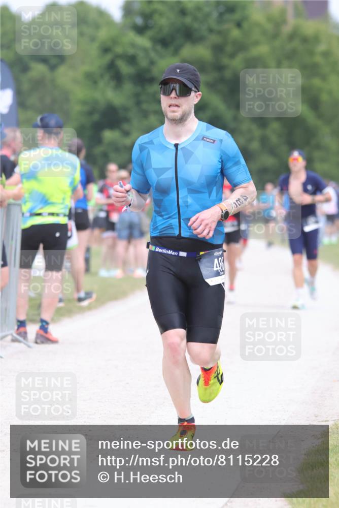 22.06.2025 - Viking Triathlon H.Heesch http://msf.ph/oto/8115228 22.06.2025 14:53:12 Laufen 402, 486 meine-sportfotos.de