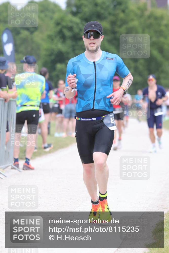22.06.2025 - Viking Triathlon H.Heesch http://msf.ph/oto/8115235 22.06.2025 14:53:12 Laufen 402, 486 meine-sportfotos.de