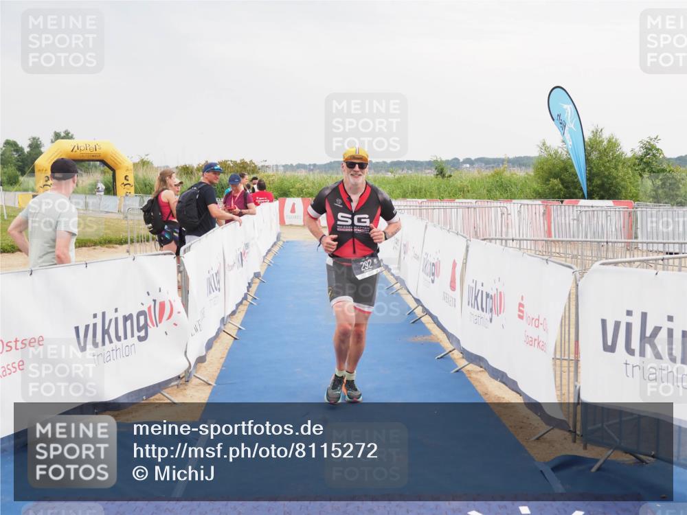 22.06.2025 - Viking Triathlon MichiJ http://msf.ph/oto/8115272 22.06.2025 16:46:39 Ziel 292 meine-sportfotos.de