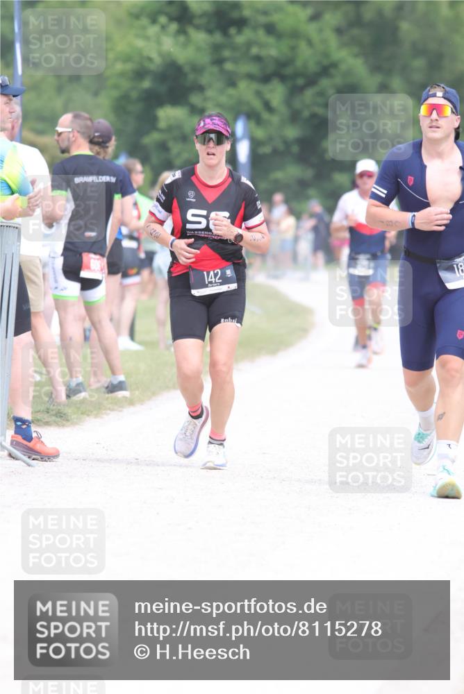 22.06.2025 - Viking Triathlon H.Heesch http://msf.ph/oto/8115278 22.06.2025 14:53:17 Laufen 142, 180, 486 meine-sportfotos.de