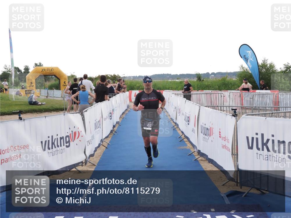 22.06.2025 - Viking Triathlon MichiJ http://msf.ph/oto/8115279 22.06.2025 16:26:35 Ziel 410 meine-sportfotos.de