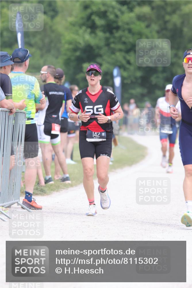 22.06.2025 - Viking Triathlon H.Heesch http://msf.ph/oto/8115302 22.06.2025 14:53:17 Laufen 142, 180, 486 meine-sportfotos.de
