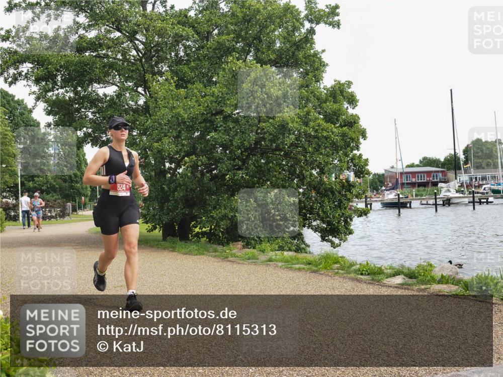 22.06.2025 - Viking Triathlon KatJ http://msf.ph/oto/8115313 22.06.2025 15:09:05 Laufen 412, 624 meine-sportfotos.de