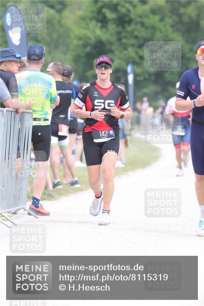 22.06.2025 - Viking Triathlon H.Heesch http://msf.ph/oto/8115319 22.06.2025 14:53:17 Laufen 142, 180, 486 meine-sportfotos.de