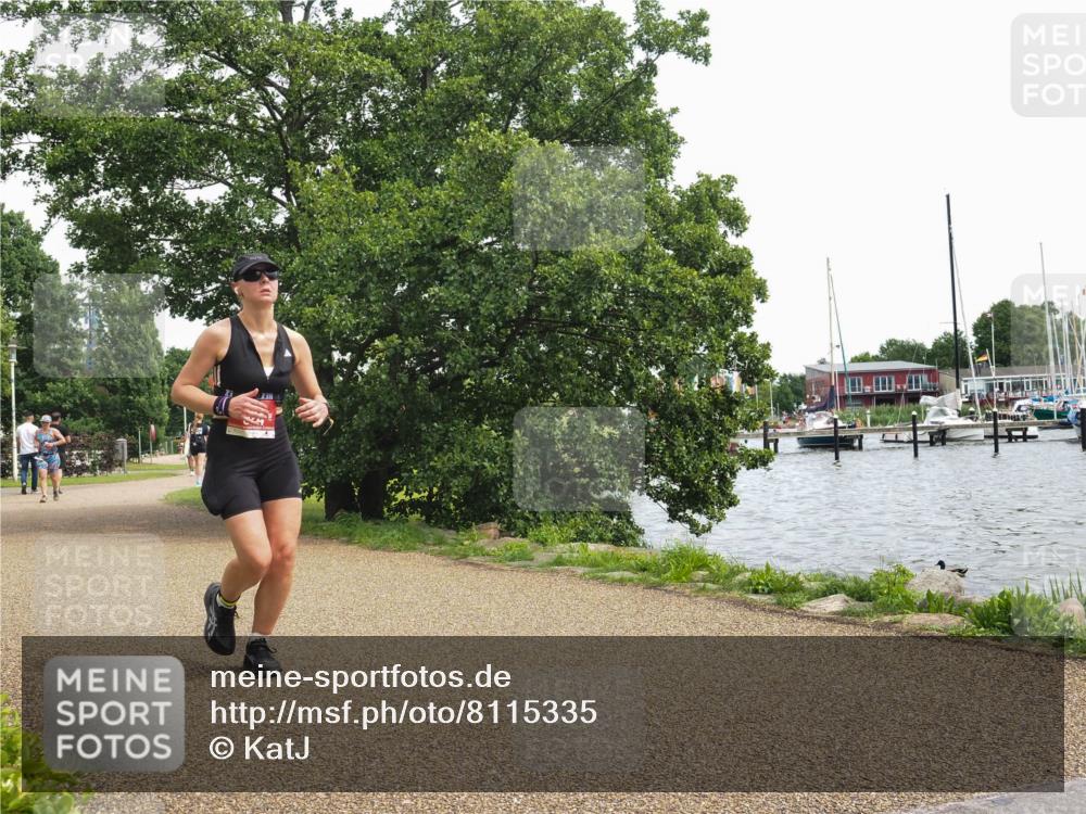 22.06.2025 - Viking Triathlon KatJ http://msf.ph/oto/8115335 22.06.2025 15:09:05 Laufen 412, 624 meine-sportfotos.de
