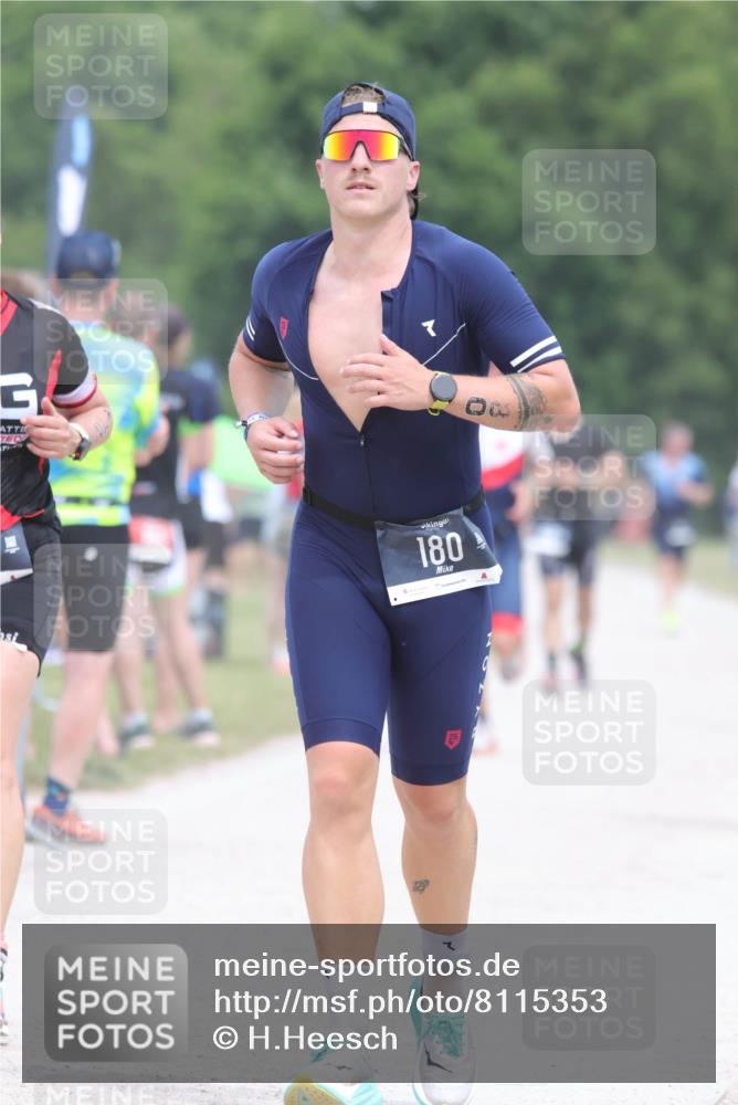 22.06.2025 - Viking Triathlon H.Heesch http://msf.ph/oto/8115353 22.06.2025 14:53:20 Laufen 142, 180 meine-sportfotos.de