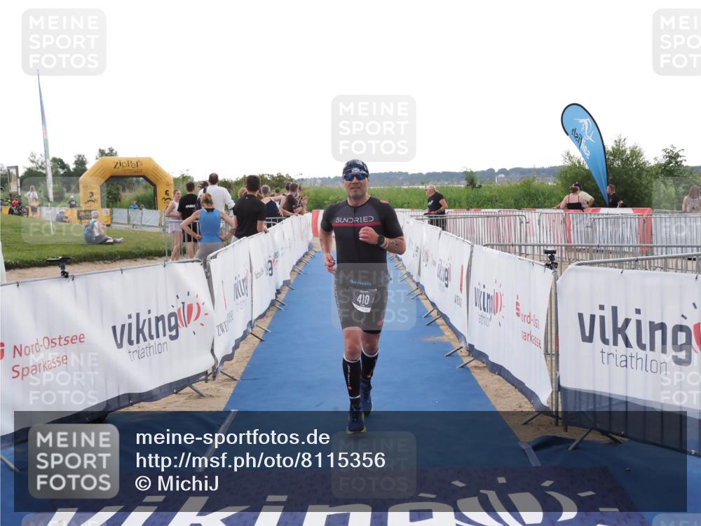 22.06.2025 - Viking Triathlon MichiJ http://msf.ph/oto/8115356 22.06.2025 16:26:35 Ziel 410 meine-sportfotos.de