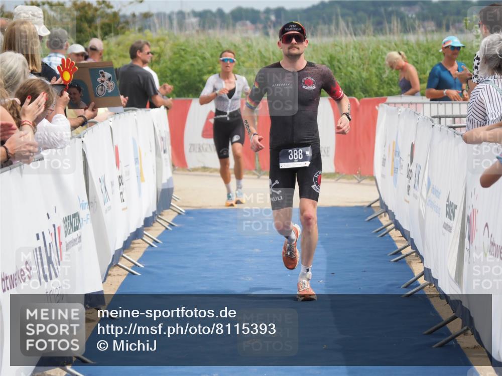 22.06.2025 - Viking Triathlon MichiJ http://msf.ph/oto/8115393 22.06.2025 14:55:33 Ziel 30, 388 meine-sportfotos.de
