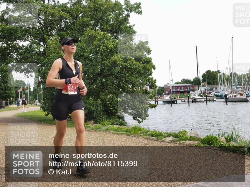 22.06.2025 - Viking Triathlon KatJ http://msf.ph/oto/8115399 22.06.2025 15:09:05 Laufen 412, 624 meine-sportfotos.de
