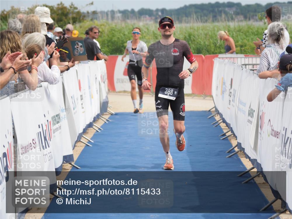 22.06.2025 - Viking Triathlon MichiJ http://msf.ph/oto/8115433 22.06.2025 14:55:34 Ziel 30, 388 meine-sportfotos.de