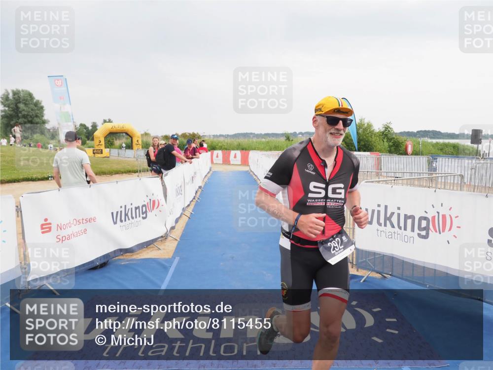 22.06.2025 - Viking Triathlon MichiJ http://msf.ph/oto/8115455 22.06.2025 16:46:41 Ziel 292 meine-sportfotos.de