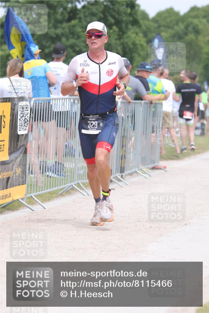 22.06.2025 - Viking Triathlon H.Heesch http://msf.ph/oto/8115466 22.06.2025 14:53:27 Laufen 142, 180, 329, 478 meine-sportfotos.de