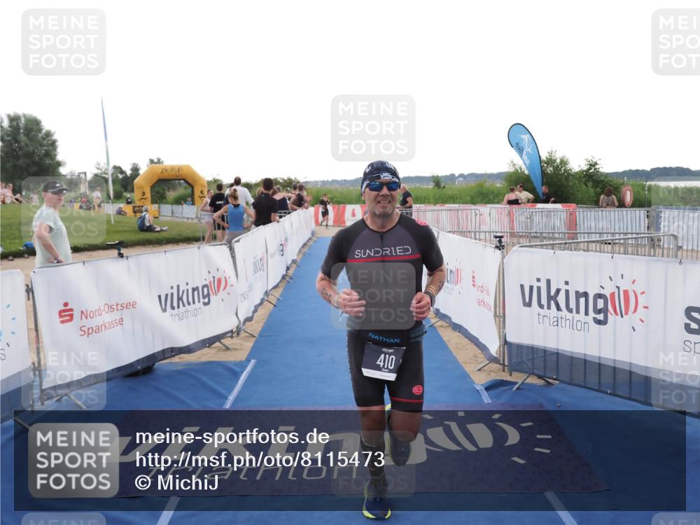 22.06.2025 - Viking Triathlon MichiJ http://msf.ph/oto/8115473 22.06.2025 16:26:36 Ziel 410 meine-sportfotos.de