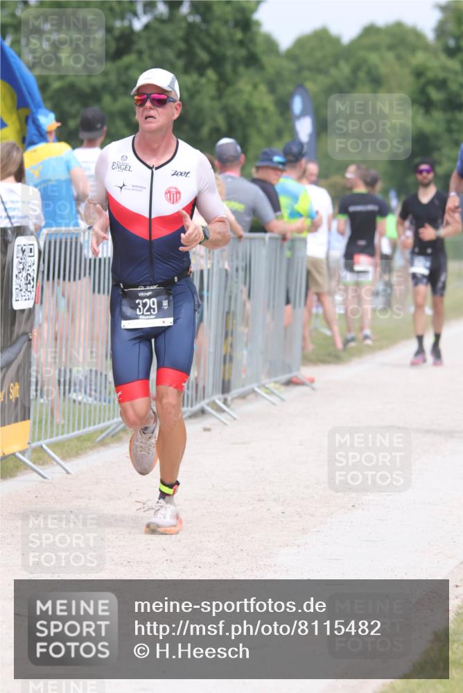 22.06.2025 - Viking Triathlon H.Heesch http://msf.ph/oto/8115482 22.06.2025 14:53:27 Laufen 142, 180, 329, 478 meine-sportfotos.de