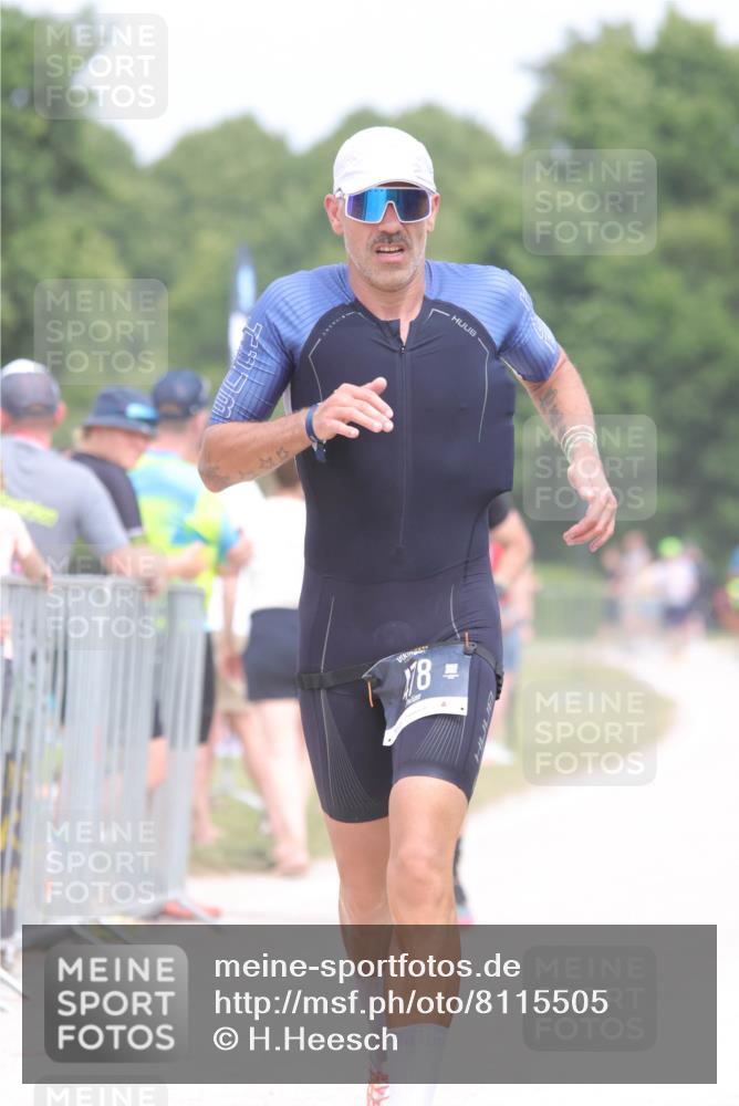 22.06.2025 - Viking Triathlon H.Heesch http://msf.ph/oto/8115505 22.06.2025 14:53:29 Laufen 142, 329, 478, 542 meine-sportfotos.de