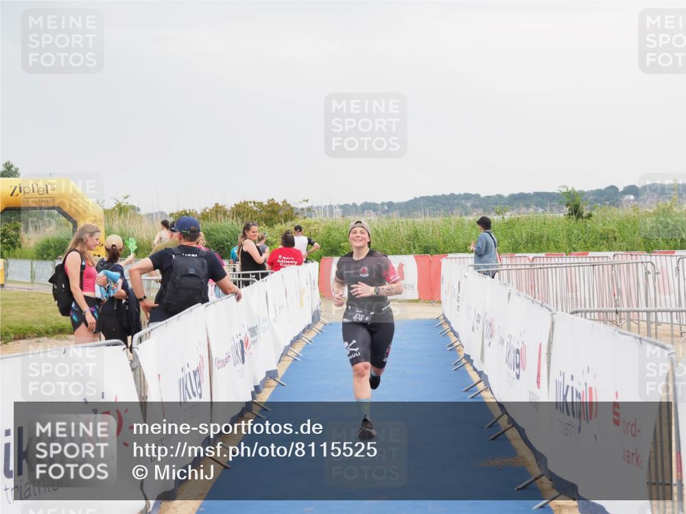 22.06.2025 - Viking Triathlon MichiJ http://msf.ph/oto/8115525 22.06.2025 16:47:54 Ziel 476 meine-sportfotos.de