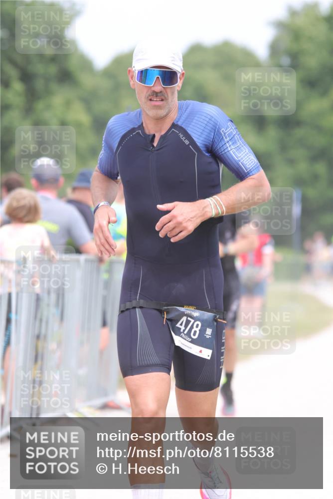 22.06.2025 - Viking Triathlon H.Heesch http://msf.ph/oto/8115538 22.06.2025 14:53:29 Laufen 142, 329, 478, 542 meine-sportfotos.de