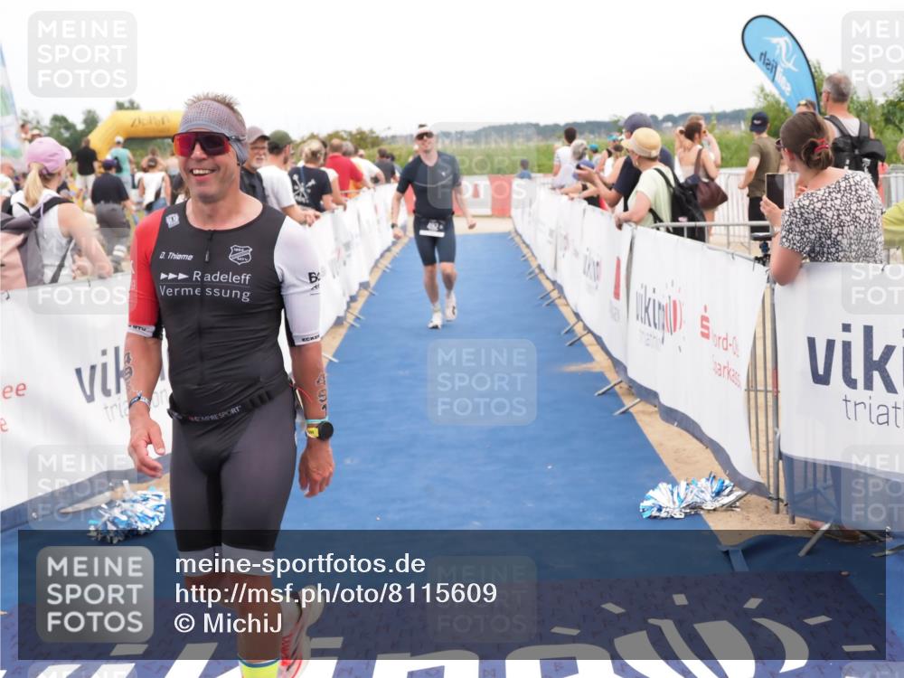 22.06.2025 - Viking Triathlon MichiJ http://msf.ph/oto/8115609 22.06.2025 15:05:48 Ziel 491, 492 meine-sportfotos.de