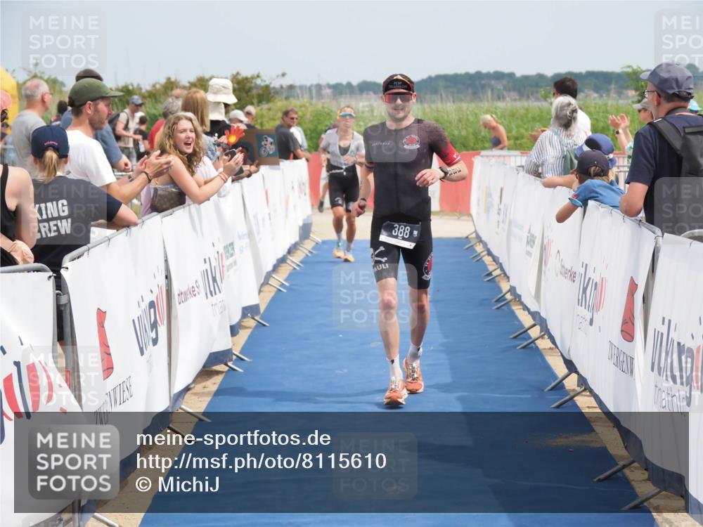 22.06.2025 - Viking Triathlon MichiJ http://msf.ph/oto/8115610 22.06.2025 14:55:35 Ziel 30, 388 meine-sportfotos.de