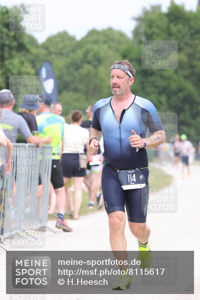 22.06.2025 - Viking Triathlon H.Heesch http://msf.ph/oto/8115617 22.06.2025 14:53:44 Laufen 114, 128 meine-sportfotos.de