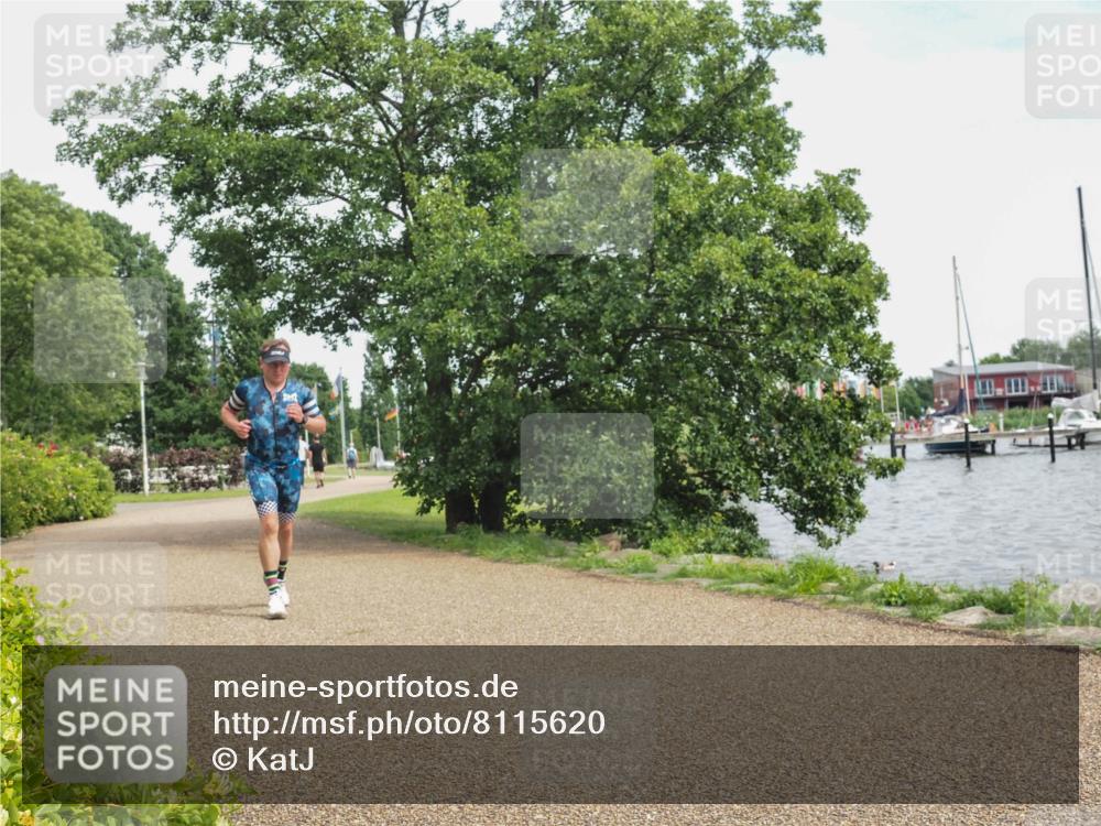22.06.2025 - Viking Triathlon KatJ http://msf.ph/oto/8115620 22.06.2025 15:09:17 Laufen 192, 466 meine-sportfotos.de