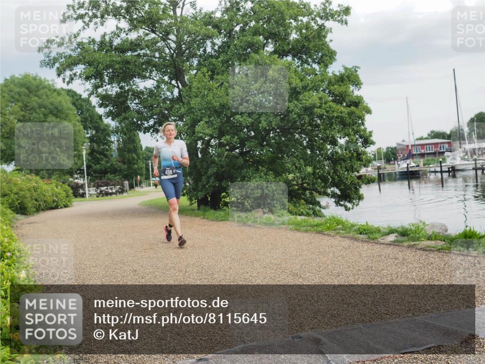22.06.2025 - Viking Triathlon KatJ http://msf.ph/oto/8115645 22.06.2025 16:55:25 Laufen 498 meine-sportfotos.de