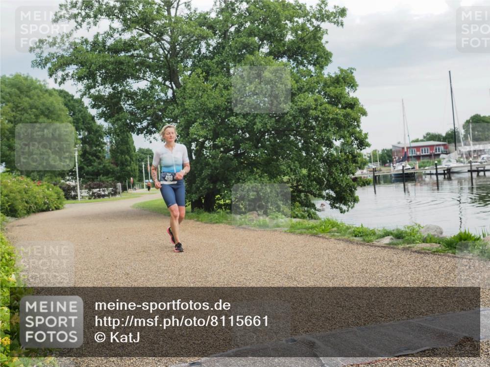 22.06.2025 - Viking Triathlon KatJ http://msf.ph/oto/8115661 22.06.2025 16:55:25 Laufen 498 meine-sportfotos.de